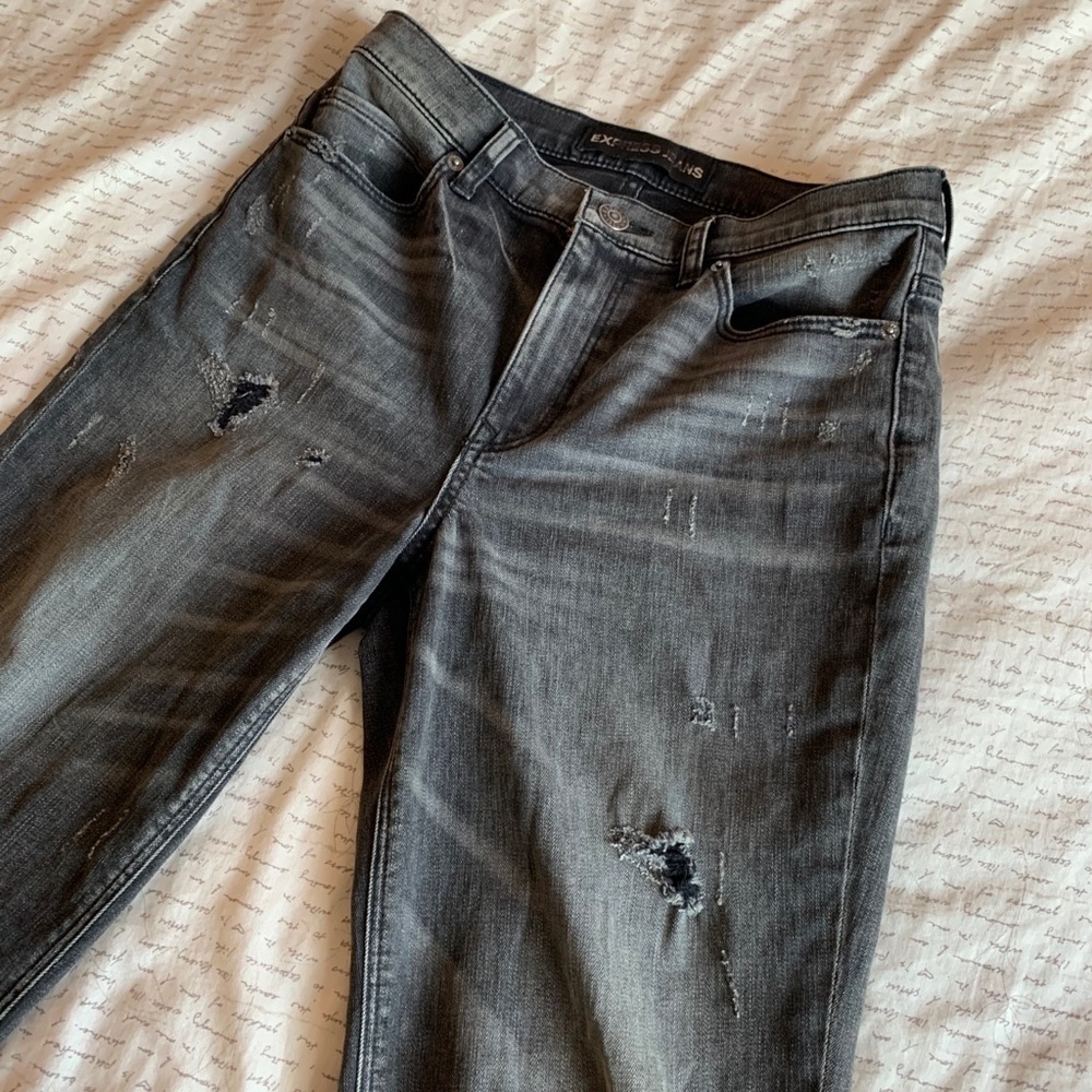 Barely Boot Jeans - Picture 5 of 8